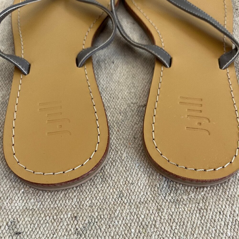 J.Jill Woman's Leather Summer/Beach Slip-On Flip-Flops Sandals Sz 8 - Picture 6 of 9